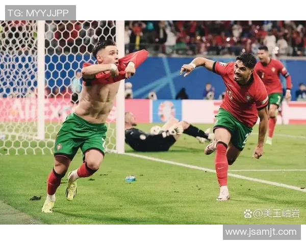 闪耀绿茵场的足球巨星们展现卓越才能与无限魅力